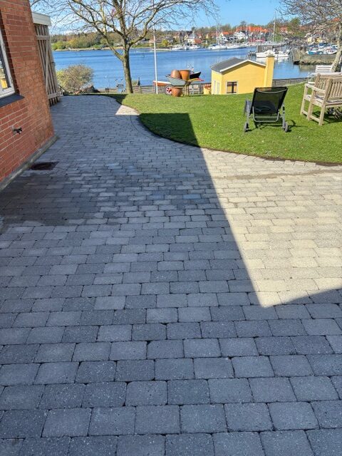 Høng Gulvafslibning Flisevask